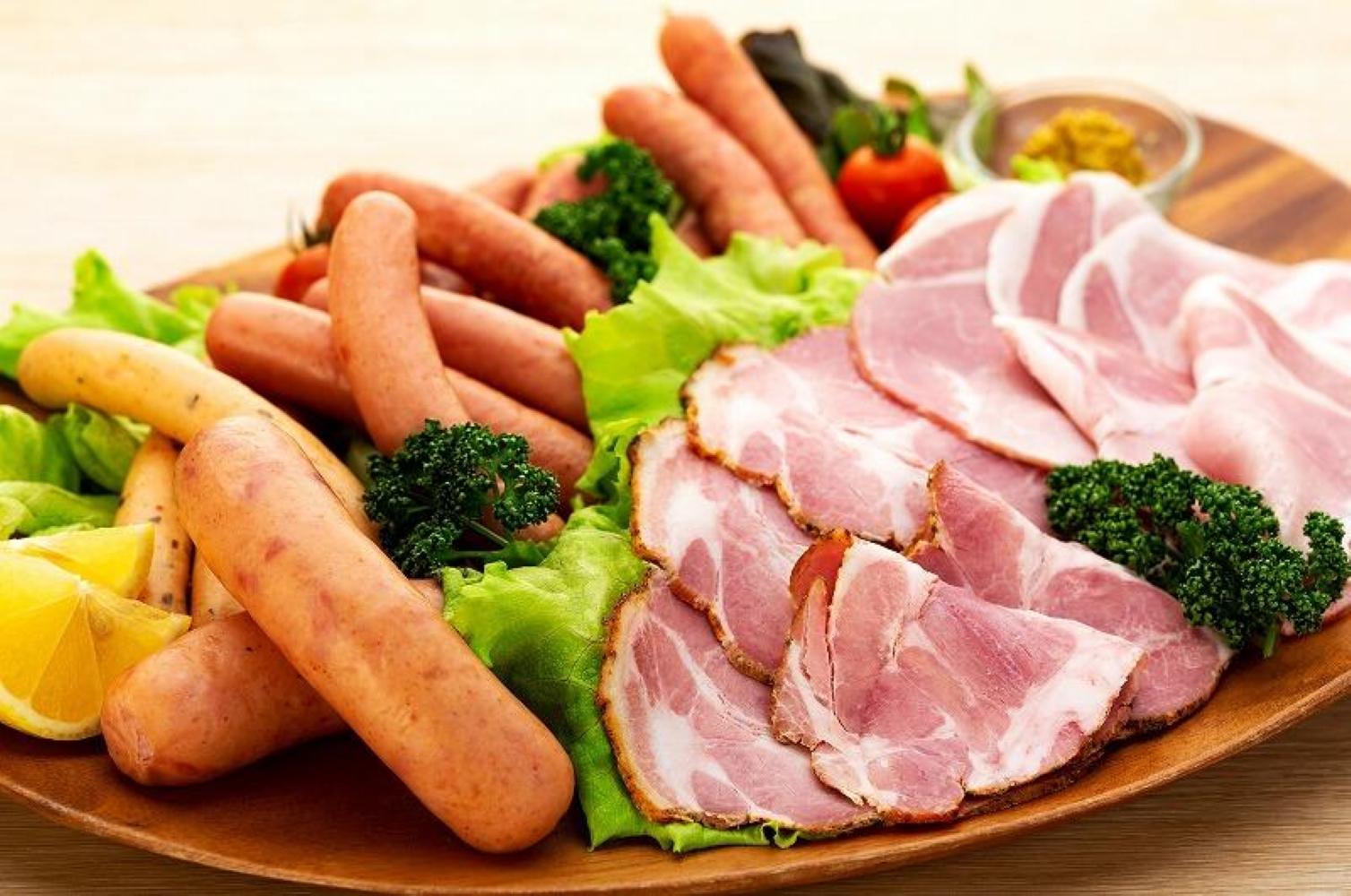 全3回定期便(隔月)【福岡市内のドイツハム・ソーセージ専門店】シュテファン　ドイツハム・ソーセージセットA