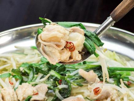 ウエスト博多もつ鍋（醤油味）