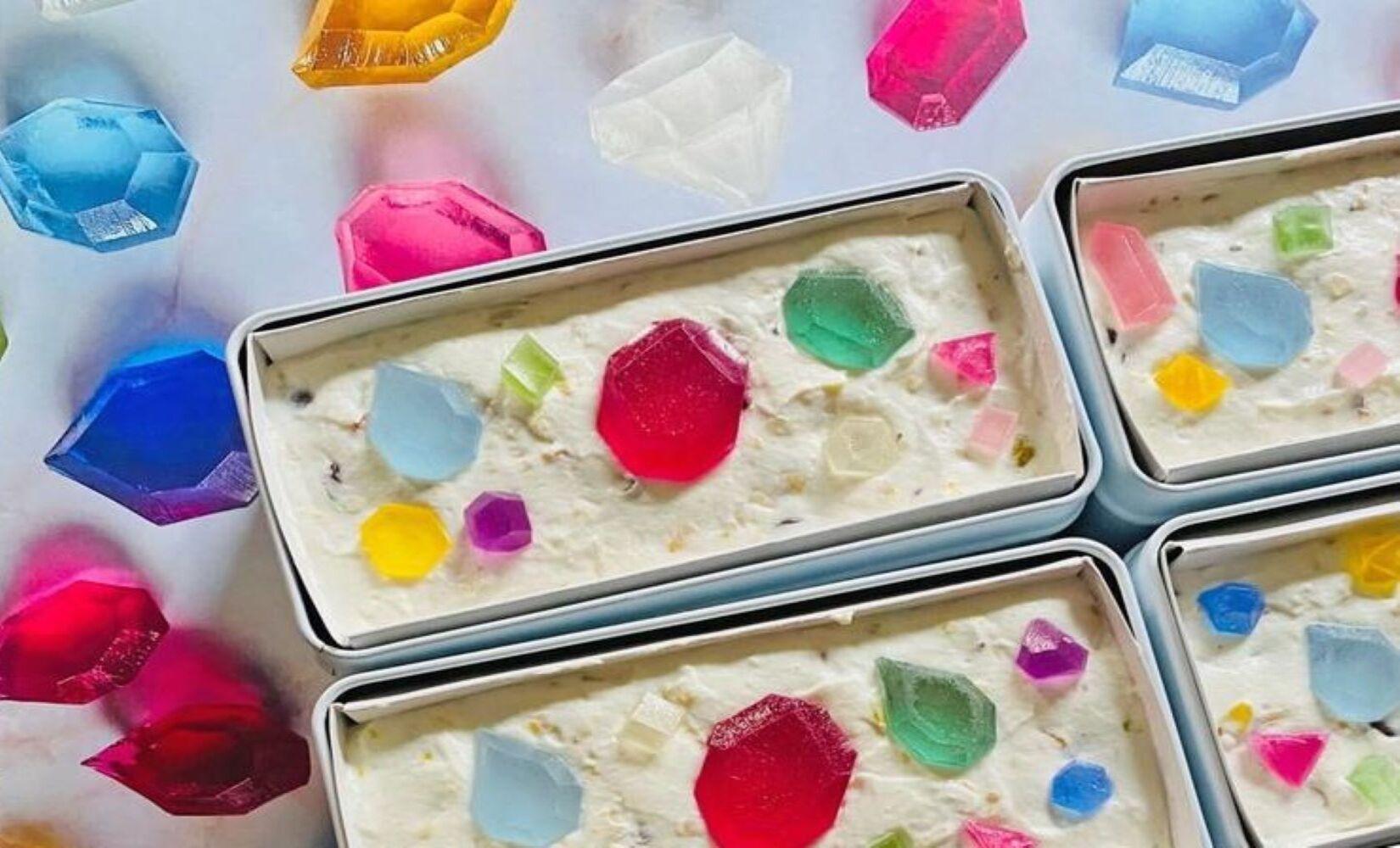 【定期便全3回】【ハラペコラボ】宝石のカッサータ（アイスケーキ）　福岡市