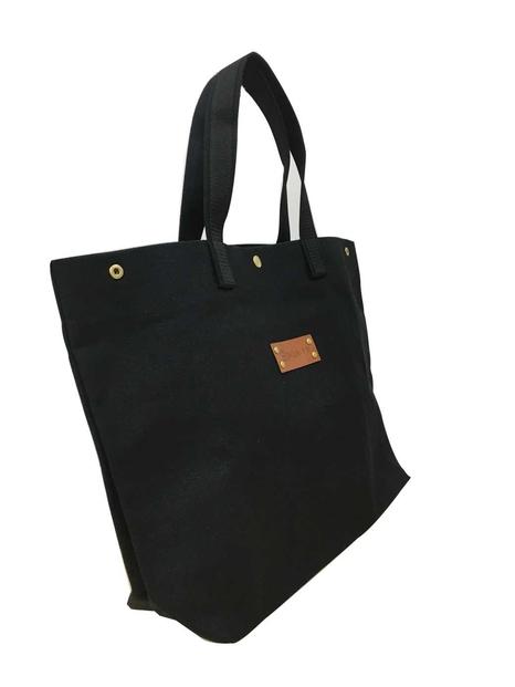 【福岡市の縫製工場オリジナルブランド　OKUNIYA】本革ネーム（キャメル） トートバッグ　ブラック【サイズ：L】