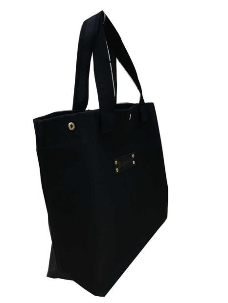 【福岡市の縫製工場オリジナルブランド　OKUNIYA】本革ネーム（ブラック） トートバッグ　ブラック（Mサイズ）