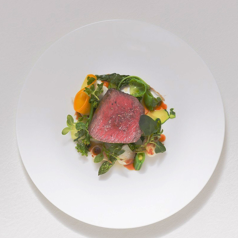 【テーマレストラン「レ・セレブリテ」(ホテル日航福岡)】ペア（2名様）ディナープラン