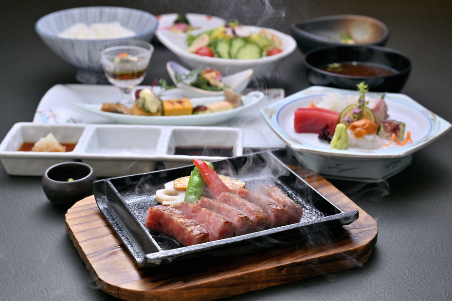 【日本料理「弁慶」 (ホテル日航福岡)】ペア（2名様）ディナープラン　ワンドリンク付