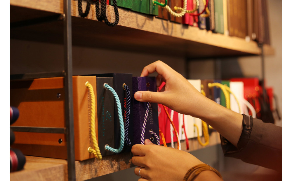 オーダースーツお仕立券10万円分【福岡市内】