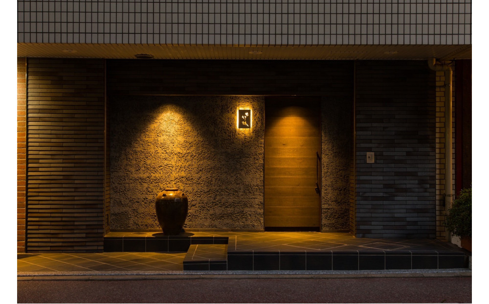 福岡市の懐石料理店　味竹林ディナーお食事券2名様