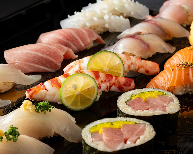 【福岡市】日本料理てら岡のお食事券【5,000円×9枚】※45,000円分