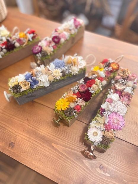 ドライフラワー バトンアレンジ（レッド）kukka【福岡市】