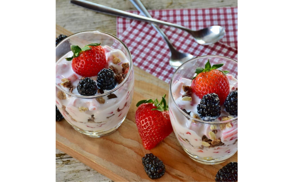 【定期便３回】福岡県産 完熟 博多あまおう 270ｇ×4【2026年2月1日～発送】