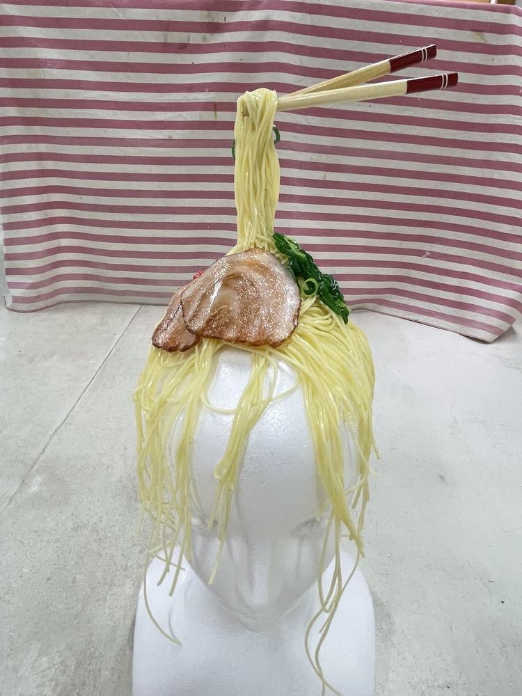 食品サンプルの【博多豚骨ラーメンな帽子】