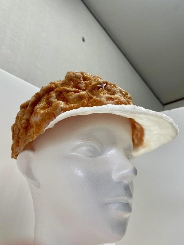 食品サンプルの【博多唐揚げな帽子】