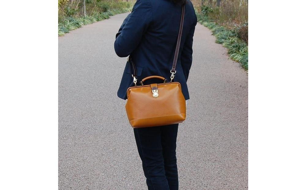 福岡市　Foglia 牛革3WAYドクターバッグ【カラー：キャメル】