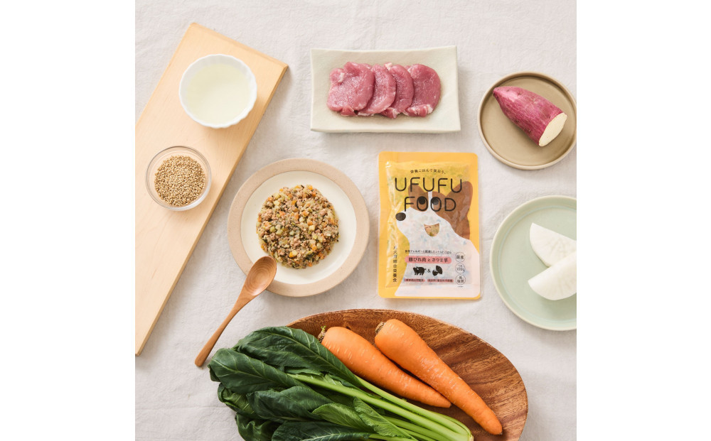 【福岡市】成犬用総合栄養食 食物アレルギーに配慮した 手づくりごはん　UFUFU FOOD レトルト 豚ひれ肉とさつま芋4パック