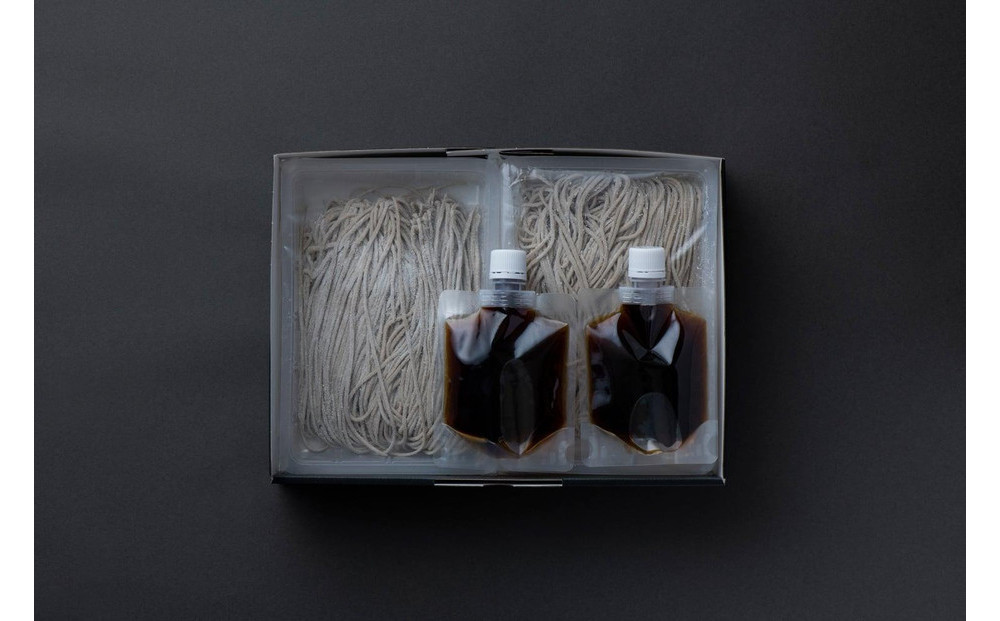 福岡市〈クール便〉自家製粉 手打ち蕎麦 セット 【4人前】