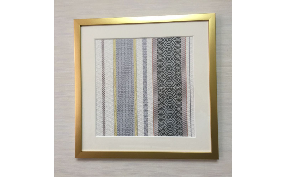 博多織額装　横45cm×縦45cm　白地　五色献上華籠柄