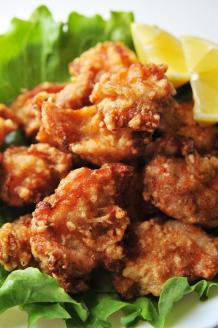 うまかもん博多ひので屋の唐揚げ