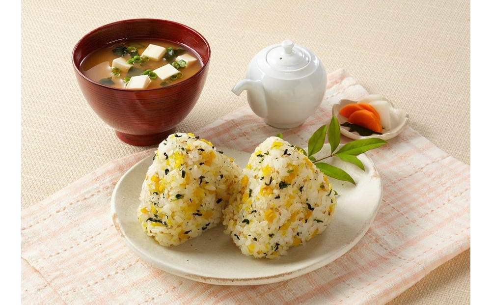 混ぜ込みきざみたくあん (30g×10袋) あったかごはんに混ぜるだけ 韓国おにぎりチュモッパ 風 御飯の素 井口食品 いのくち