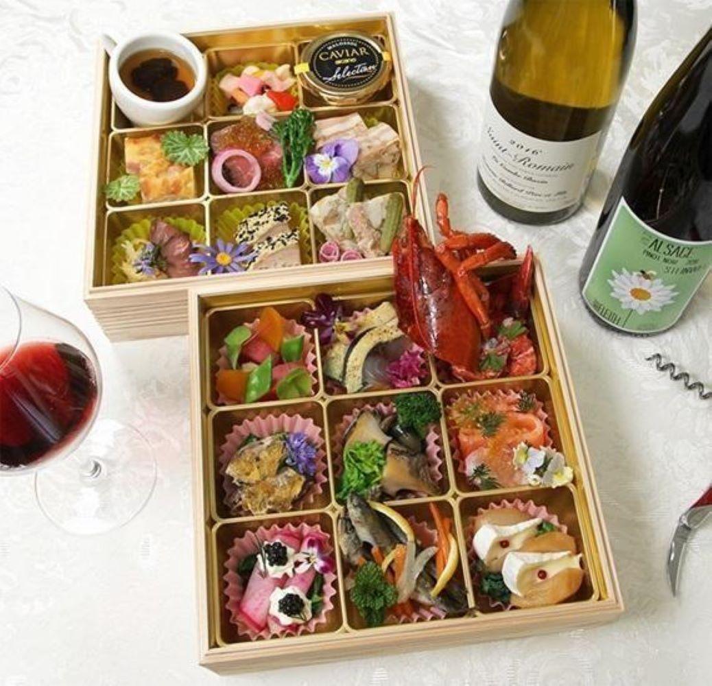 特選食材ヒグチのおせち2名様用【2025年12月31日配達】7.5寸２段重＜福岡市内製造＞