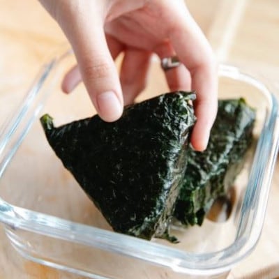 福岡有明のり 若摘み「焼き海苔」半切り50枚 風味豊かな甘味焙焼　(大牟田市)