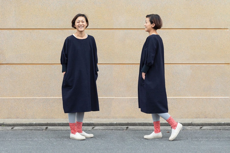 KAPPOGI-085【割烹着：身丈85cm】無地 グレー_うなぎの寝床 KAPPOGI 身丈 85cm 選べる カラー 1サイズ 無地 久留米絣 おしゃれ 割烹着 エプロン 作業着 ワンピース 家事 DIY 育児 家仕事 外仕事 お出かけ ポケット 着脱 楽ちん 福岡県 久留米市 送料無料_Jj043-2 グレー