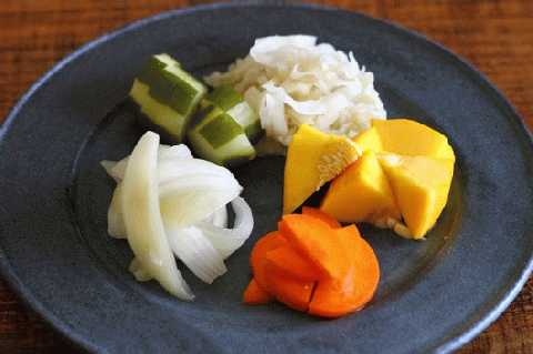 水抜き要らず！想ふ種のぬか漬けキット_水抜き要らず ぬか漬け キット 600g お手軽 ぬか床 オリジナル ブレンド 体 優しい こだわり 原材料 混ぜるだけ 九州産 杉箱 おしゃれ 消臭効果 ぬか箱 セット 発酵食品 植物性乳酸菌 ぬかみそ 容器付き 自家製 漬物 お取り寄せ 福岡県 久留米市 送料無料_Cd015