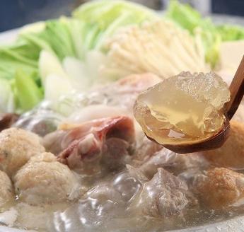 福岡ブランド「はかた地どり」 コラーゲン付 プレミアム水炊きセット（5～6人前）_鍋 水炊き セット 5～6人前 福岡 ブランド はかた地どり 博多 地鶏 コラーゲン 秘伝の製法 手作り 濃厚 コク スープ もも 切身 ぶつ切り つみれ 肉だんご 橙ぽん酢 鶏肉 うま味 お鍋 宴会 冷凍 食品 お取り寄せ ご当地 グルメ 福岡県 久留米市 送料無料_Cn011