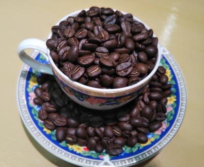 有機原料100％使用 珈琲豆_珈琲豆 400g 焙煎したて 手網 小型焙煎機 丁寧 焙煎 ハンドピック 選別 雑味なし スッキリ 自家焙煎 新鮮 冷凍可 コーヒー くつろぐ リラックス 癒し カフェイン ドリンク コーヒータイム お取り寄せ 福岡県 久留米市 送料無料_Ec007