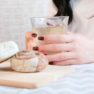 海酢6本セット（濃縮タイプ）_海酢 180ml 6本 セット 桃 白ぶどう 各 3本 濃縮タイプ フルーツビネガー umitosu フコイダン 配合 お酢 ドリンク 炭酸割り ミルク割り アレンジ いろいろ かわいい こだわり 瓶 ギフトボックス入り 贈答用 おすすめ お取り寄せ 福岡県 久留米市 送料無料_Ex210