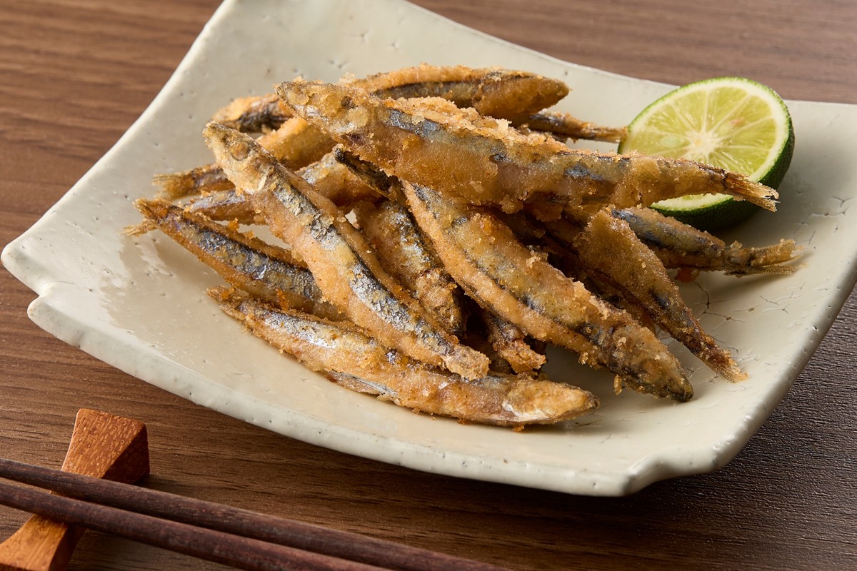 【C2-016】ピリ辛明太子漬けきびなごの唐揚げ 2kg