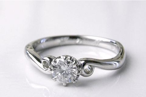 【N36-001】婚約指輪 ブランディーヌ