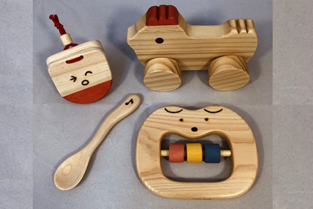 木のおもちゃ、出産祝いセットＳＲ【ご自宅用】