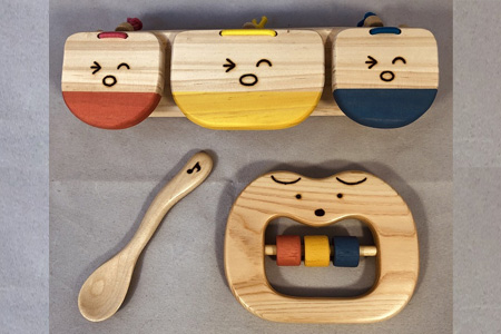 木のおもちゃ、出産祝いセットＳ３【ご自宅用】