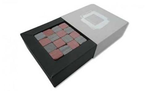 消臭インテリア「ルミエキューブ」イチマツレッド 32Ｐ