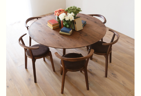 無垢ダイニングテーブル、サークルテーブル、円/ウォールナット材またはオーク材【HIRASHIMA AGILE Circle Dining Table 105】受注生産