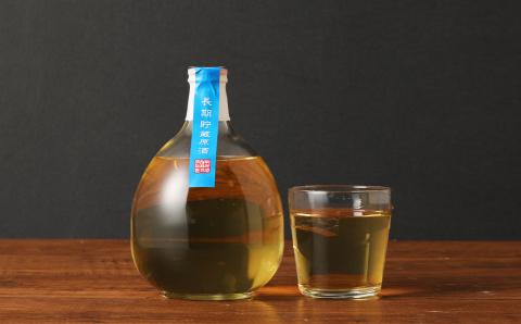 本格麦焼酎 樫樽貯蔵原酒 こはく浪漫 720ml アルコール度数約40% 焼酎 麦焼酎
