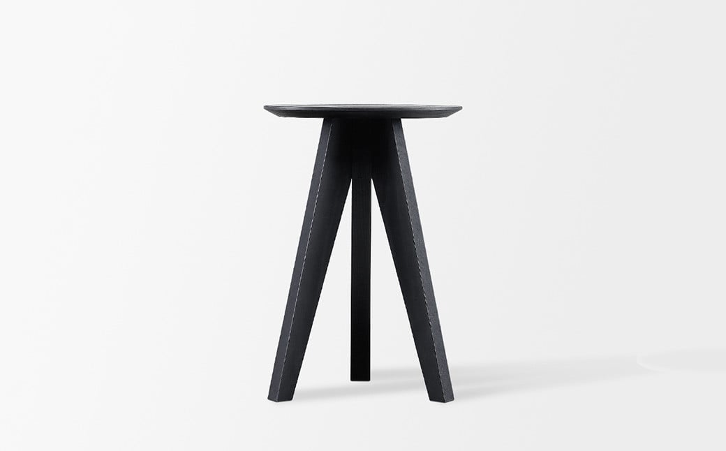 ミツキ スツール【檳榔子黒】