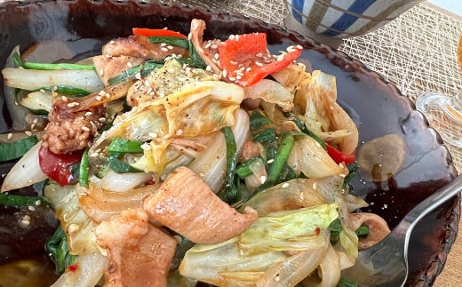 【豊作和牛もつ鍋セット（スープ付）】300g×2パック（小腸・ミックスホルモン）