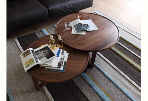 天然木リビングテーブル、伝統工法/ウォールナット材またはオーク材【HIRASHIMA SPAGO Circle Table 098】受注生産