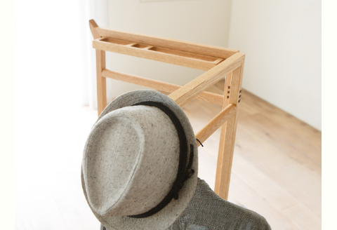 天然木ハンガー、コートハンガー、衣文かけ、伝統工法/ウォールナット材またはオーク材【HIRASHIMA SPAGO Hanger Rack 049】受注生産