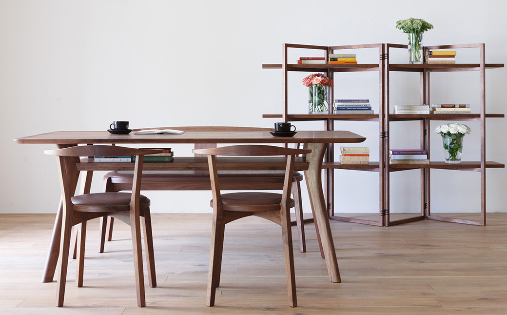 天然木 の上質な手触り ダイニングテーブル / ウォールナット材 または オーク材 【HIRASHIMA】AGILE Dining Table 168 受注生産