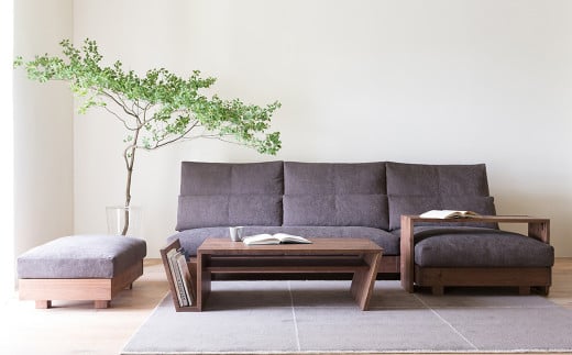 天然木 の サイドテーブル / ウォールナット材 または オーク材 【HIRASHIMA】 LIBERIA PLUS Side Table 028 受注生産