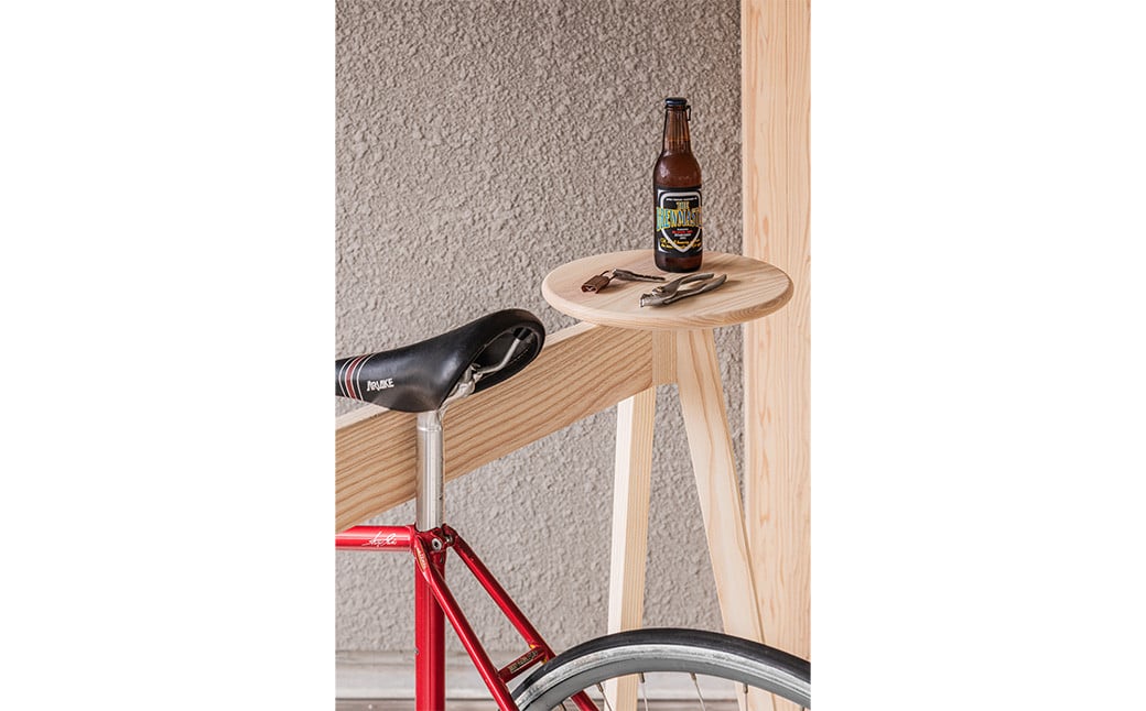 ミツキ サイクルラック【檳榔子黒】