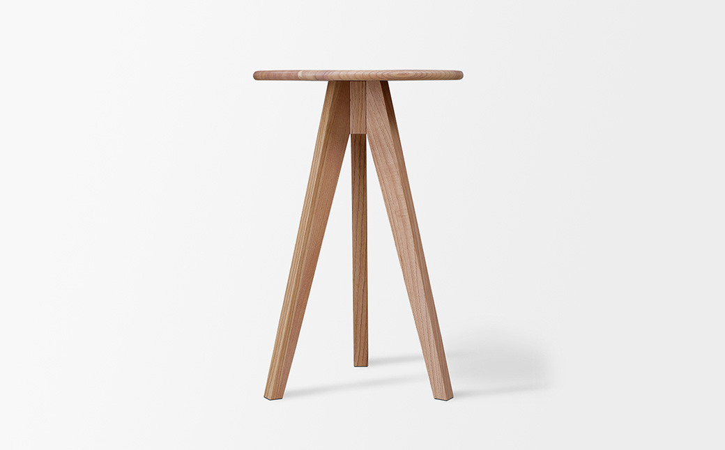 ミツキ コーヒーテーブル【センダン】