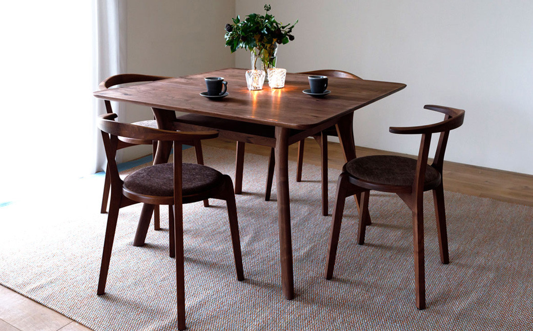 天然木 の上質な手触り ダイニングテーブル / ウォールナット材 または オーク材 【HIRASHIMA】AGILE Dining Table 084 受注生産