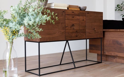 【受注生産】職人が一点一点丁寧に仕上げた力強い天然の木目が美しい収納棚。 サイド ボード 。HIRASHIMA VARIO Side Board 126