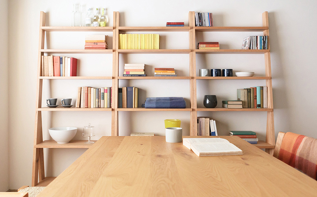 【受注生産】職人が一点一点丁寧に仕上げた、美しい天然木の シェルフ 。並べても、単体でもレイアウトを選ばず自由にお使いいただけます。HIRASHIMA SCALA Shelf 084 3 set