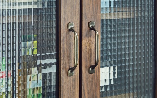 レトロ70オープンボード 引出し収納 強化紙 クロスペンガラス フルオープン三段レール フルスライドレール スチール製取手 木目調シート 高さ調節可能棚 食器棚 キッチン収納 家具 インテリア 福岡県 柳川市 送料無料