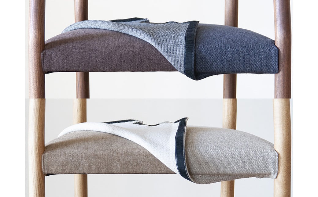 【受注生産】職人が一点一点丁寧に仕上げた優しい手触りが際立つ天然木の カバーリング ベンチ 。HIRASHIMA TIPO Bench 112 (張地ファブリック)