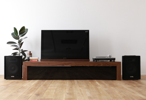 【Q12-001】CHOCOLAT TV Board 168