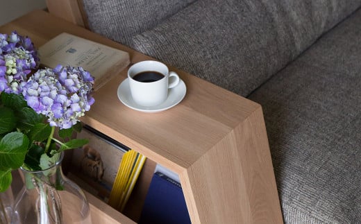 天然木 の サイドテーブル / ウォールナット材 または オーク材 【HIRASHIMA】 LIBERIA PLUS Side Table 025 受注生産