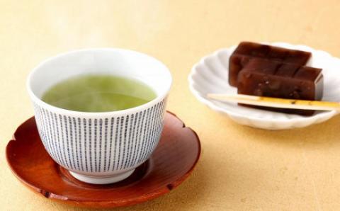 粉末八女茶～自宅でもオフィスでもお湯で溶かすだけ～【メール便】